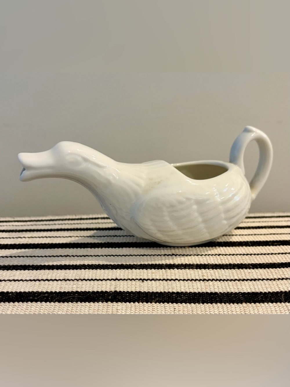 Vintage French duck milk creamer cream pitcher - Picture 2 of 4